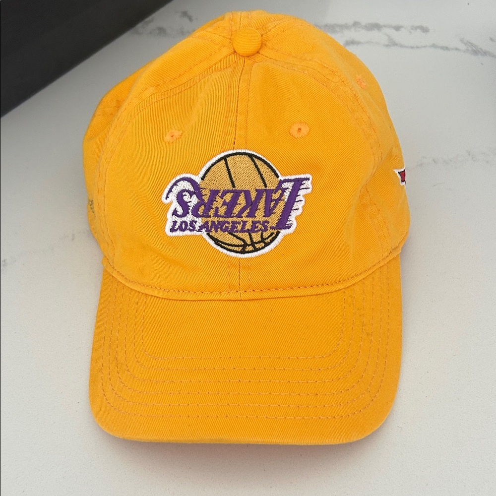 Los Angeles Lakers Yellow Embroidered Baseball Cap